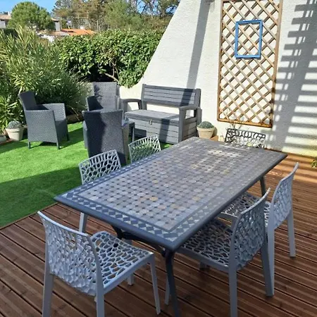 Maison Avec Jardinet Proche Et Parking - Fr-1-652-58 בית נופש