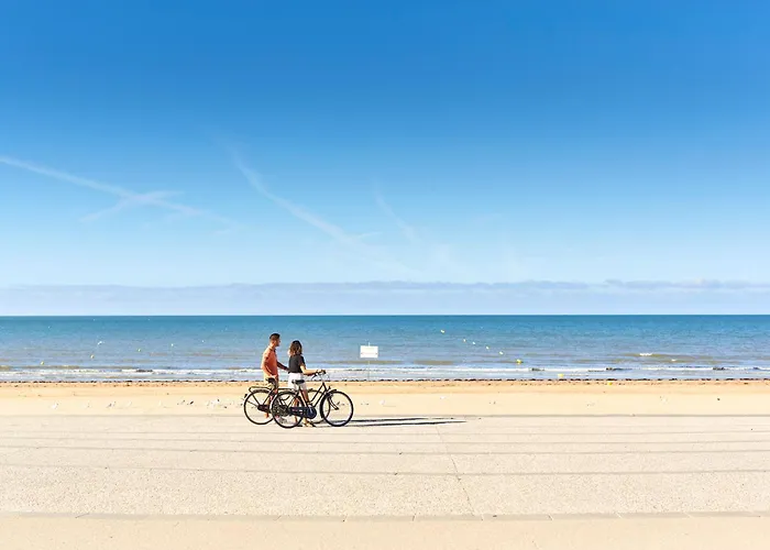 Maison Avec Jardinet Proche Et Parking - Fr-1-652-58 * 圣让-德蒙